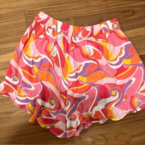 Zara ruffled shorts, size small - Picture 6 of 6
